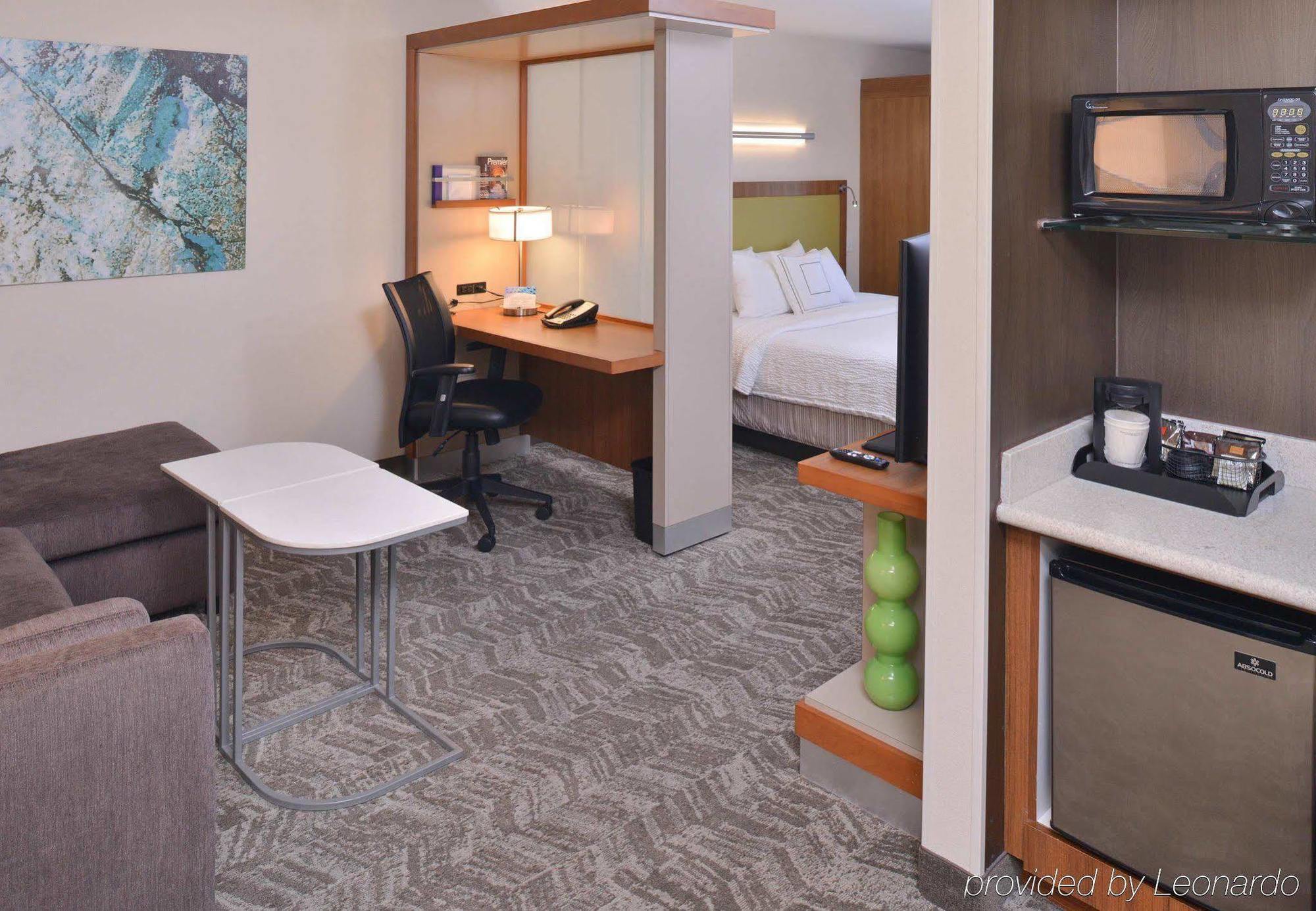 Springhill Henderson Hotel 3*
